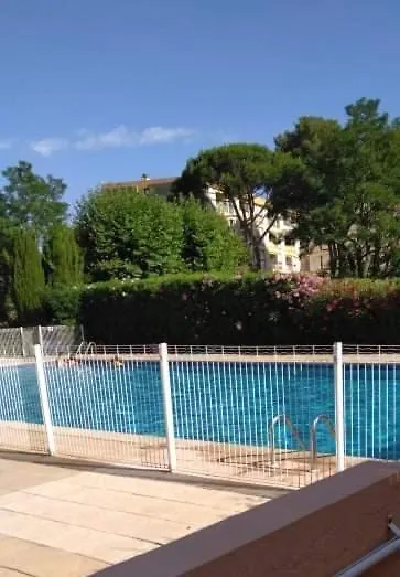 Frejus, Studio Dans Residence Avec Piscine Apartment Frejus